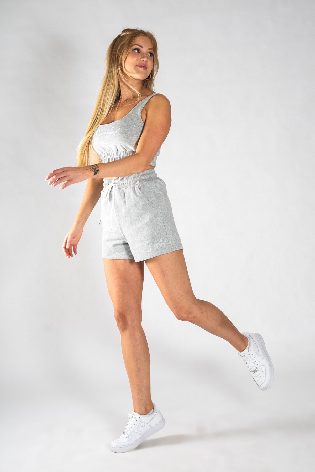 Heat collegeshortsit harmaa